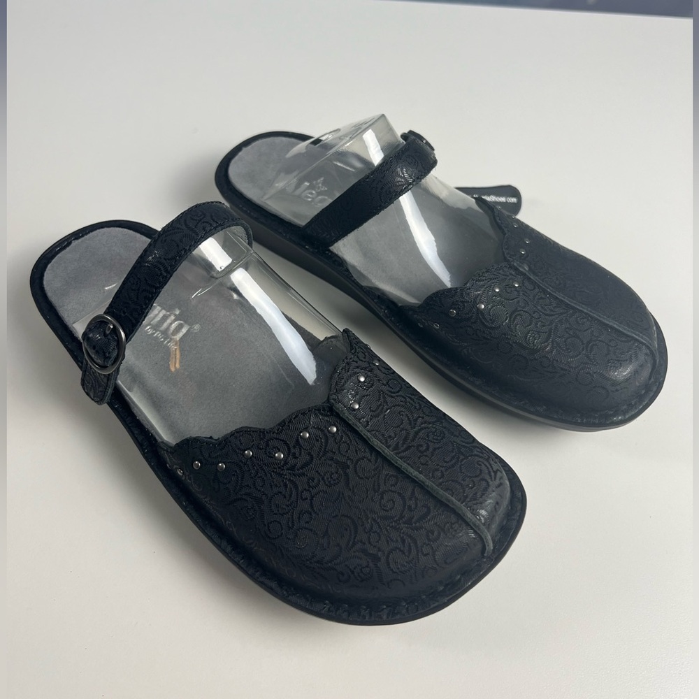 BRAND NEW Alegria Tuscany Leather Black Swirl Clog Sandal Size 37 (US 7-7.5) NWT